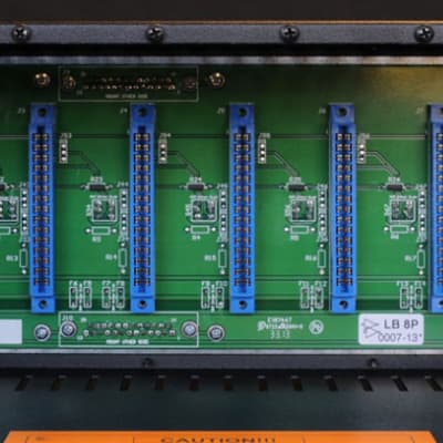 API 500-8B HC 8-Slot 500 Series Lunchbox | Reverb