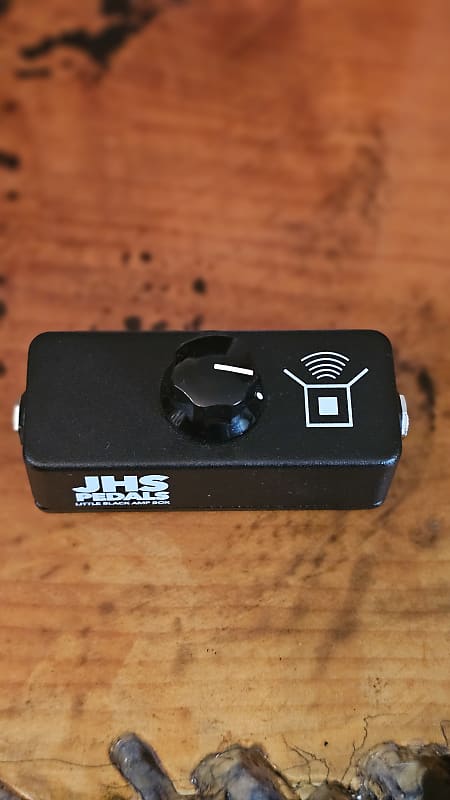 JHS Little Black Amp Box