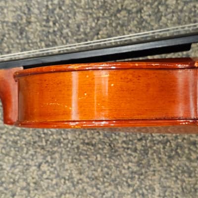 D Z Strad Violin Model 101 (Rental Return) (4/4 Full Size) image 10