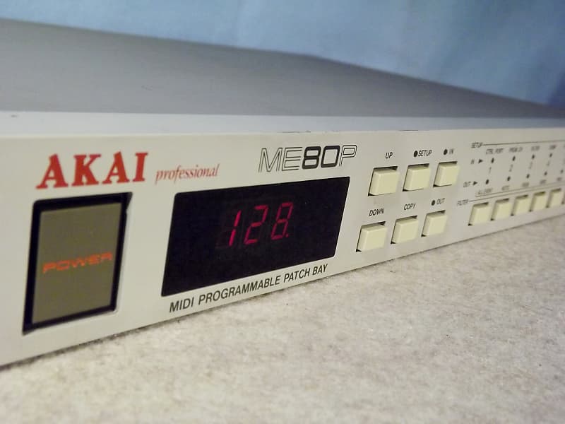 Akai ME80P MIDI patch bay