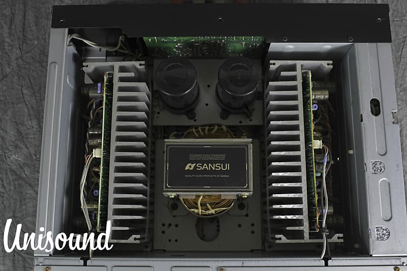 Sansui AU-α607DR Stereo Integrated Amplifier in Very Good Condition.