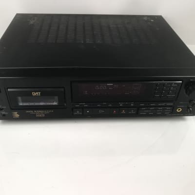 Sony DTC-55ES DAT Digital Audio Tape Player Recorder
