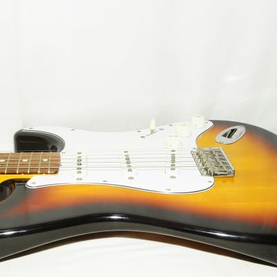 Fender Japan ST62 3TS Stratocaster P Serial 1999-2002 Electric Guitar Ref No.5015 image 8