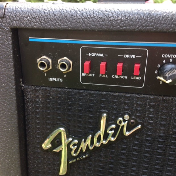 Vintage FENDER HOT PR 141 1x10 combo amp Made In USA