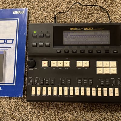[Excellent] Yamaha QY300 MIDI Music Sequencer Workstation Black