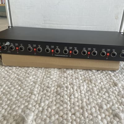 Creation Audio Labs LZ8 Audio Level & Impedance box image 4
