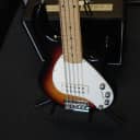 Musicman  Stingray 5 bass 5 string USA with ohs case