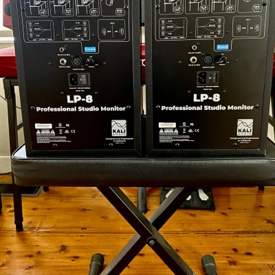 Two  Kali Audio LP-8 Active V1 Studio Monitors  2019 - Black image 2
