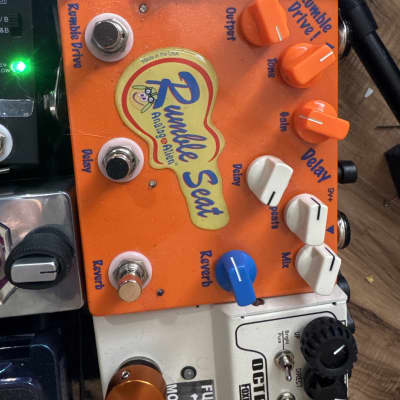 Reverb.com listing, price, conditions, and images for analog-alien-rumble-seat