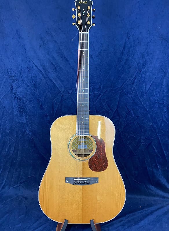 Cort Gold D8 Dreadnought Acoustic Guitar in Natural with Soft Case image 1