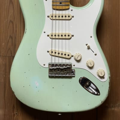 Fender Fender Custom Shop B2 58 Stratocaster Relic Super Faded Aged Surf Green 2023 - Super Faded Aged Surf Green image 2