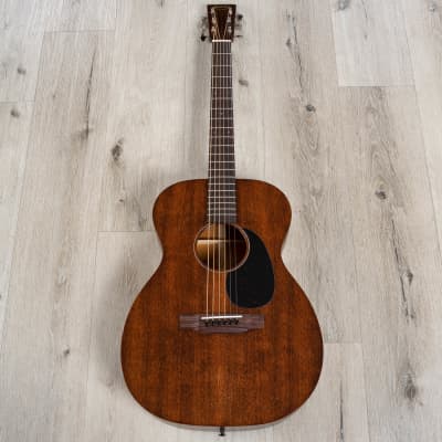 Martin 15 Series 00-15M Acoustic Guitar, Rosewood Fretboard, Mahogany Natural image 5