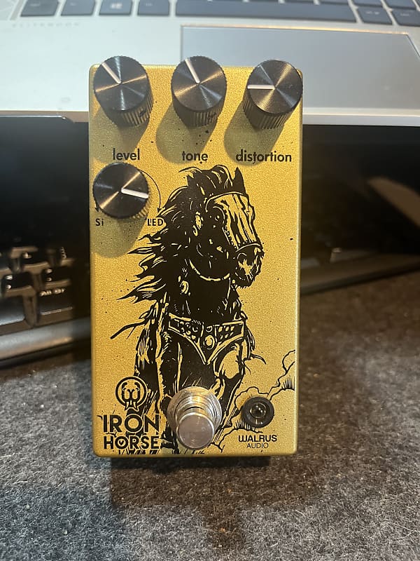 Walrus Audio Iron Horse