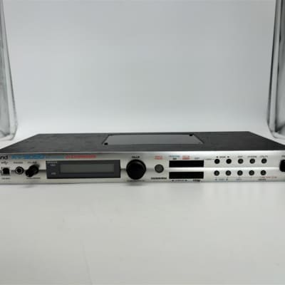 Roland XV-5050 64-Voice Digital Synthesizer Module 2002 - 2004 - Silver