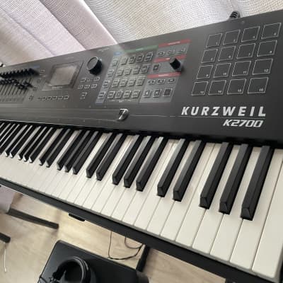 Kurzweil K2700 88-Key Synthesizer Workstation 2021 - Present - Black