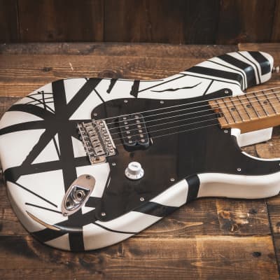EVH Striped Series '78 Eruption, Maple Fingerboard, White with Black Stripes Relic image 11