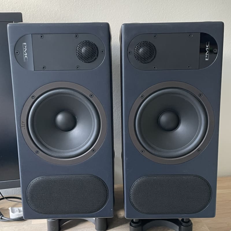 Studio Monitors - New & Used Studio Monitors For Sale | Reverb