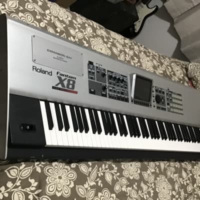 Roland Fantom-X8 88-Key Workstation Keyboard 2003 - 2004 - Silver