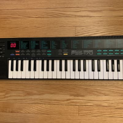 Yamaha PSS-170 Portasound Voicebank Keyboard Syththesizer