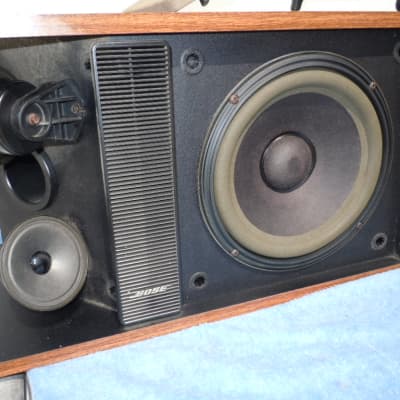 BOSE 301 Series 2 Direct/Reflecting Speakers Original Box Excellent image 8