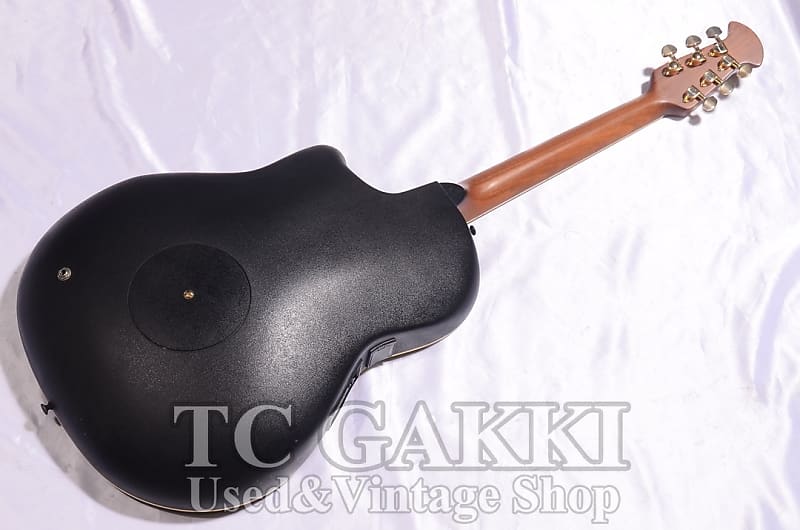 オベーション Ovation Celebrity Deluxe CS257 Ovation CS257 Celebrity Deluxe Acoustic Electric Guitar