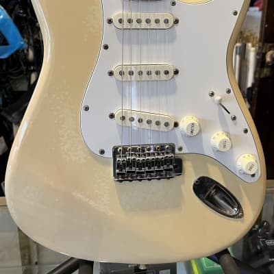 Fender Stratocaster MIJ 1983 -1984 - Blond image 2