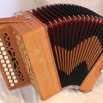 NEW Cherry Saltarelle Irish Bouebe Diatonic Button Accordion BC MM 23 8 image 2