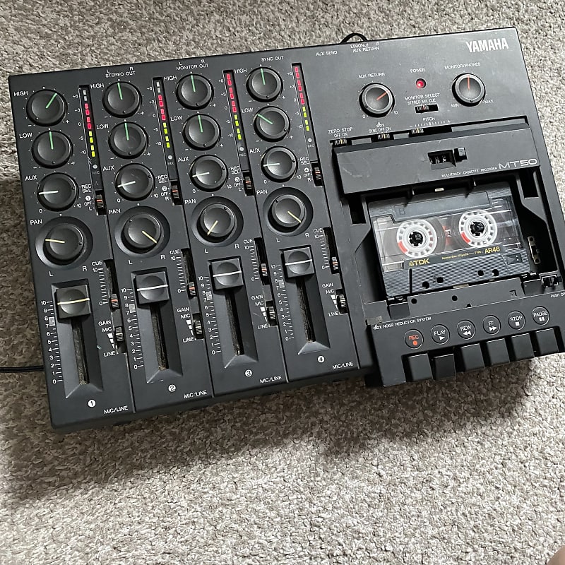 YAMAHA MT-50 analog 4 track multitrack cassette recorder YAMAHA MT-50 analog 4 track multitrack cassette recorder