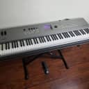 Yamaha MM8 88-Key Synthesizer