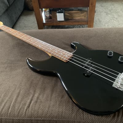 Yamaha BB 300 Bass Guitar 1980’s image 4
