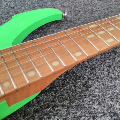 KOLOSS X6 Aluminum body electric guitar Satin Green image 4
