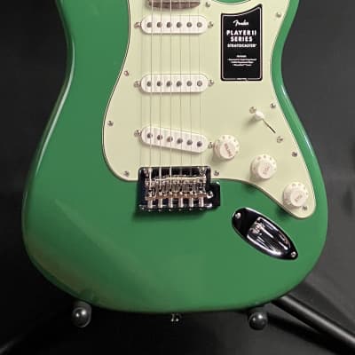 Fender Ltd Player Ⅱ Stratocaster Green Fender Player II Stratocaster Rosewood - Birch Green | Cream City