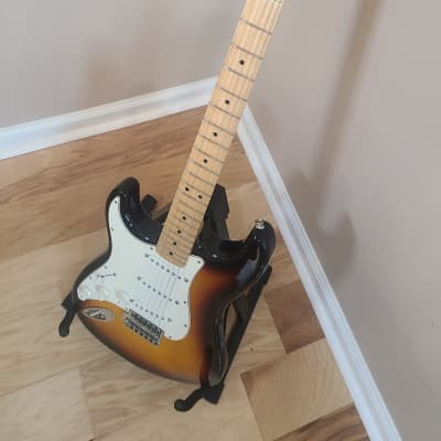 Fender Stratocaster - LH - 60th Anniversary w/ Gig Bag image 3