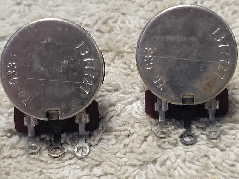 2 NOS Gibson 1977 CTS potentiometers pots 137 7727 70 033