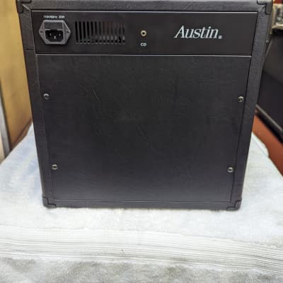 NEW! Austin AU20B-S2 Bass/Keyboard 20 Watt Practice Amp - Warm Vintage Tone! image 4
