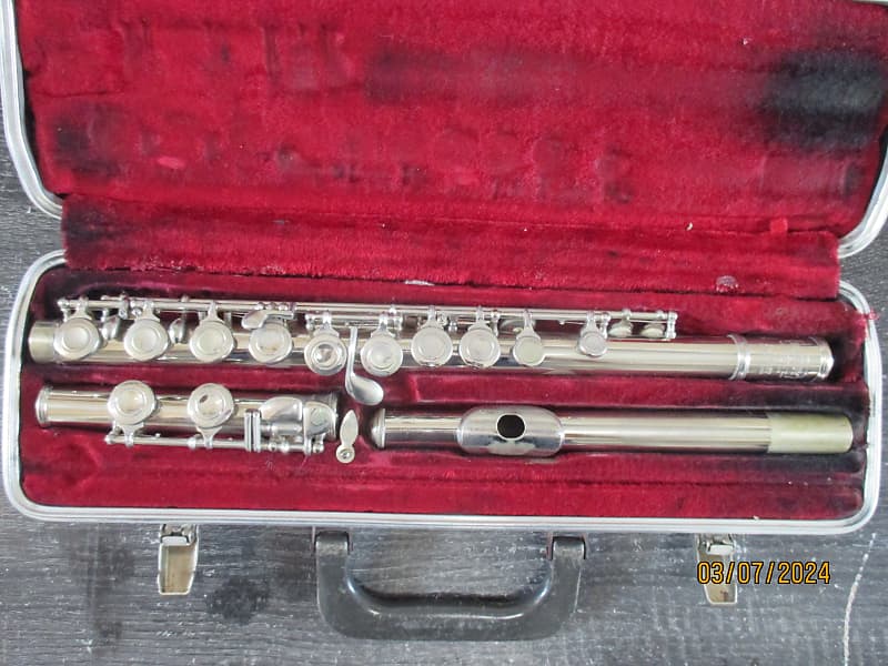 Selmer Bundy Flute with case, made in USA | Reverb