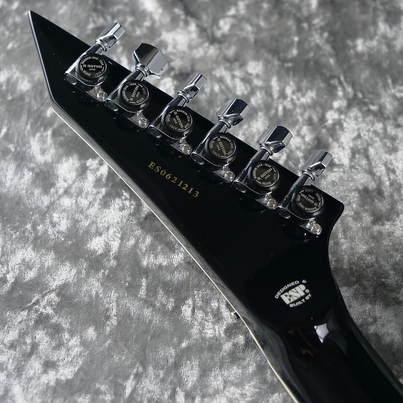E-II SV / Black w/White Stripes（新品/送料無料）【楽器検索