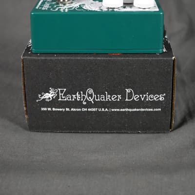EarthQuaker Devices The Depths Optical Vibe Machine V2 image 6
