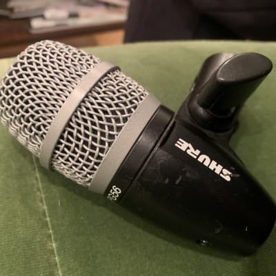 Shure PG56-LC Cardioid Swivel-Mount Dynamic Snare/Tom Microphone with A50D Mount 2010s - Black image 1