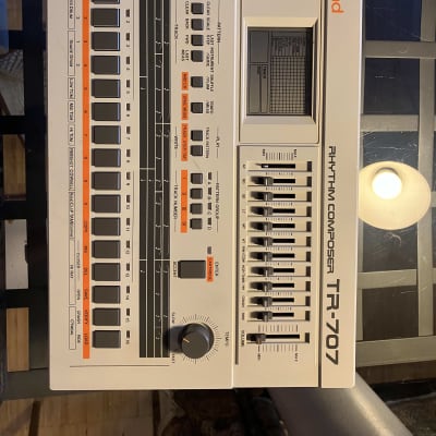 Roland TR-707 Rhythm Composer 1985 - White