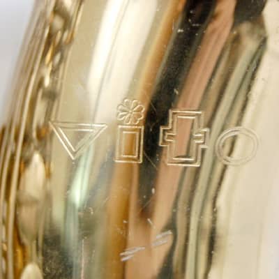Leblanc Vito Alto Saxophone complete with case and accessories image 8