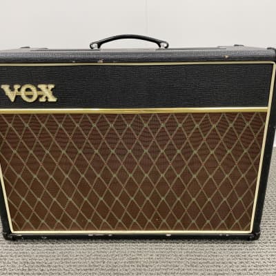 Vox AC15CC1X Custom Classic 15-Watt 1x12