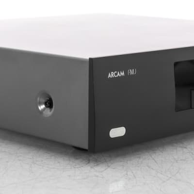 Arcam FMJ UDP411 Universal Disc Player; CD / DVD / SCAD / Blu Ray; Remote image 2