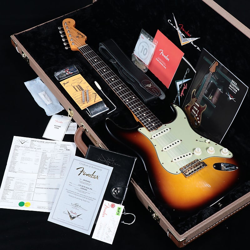 Fender Custom Shop Limited Edition 62 63 Stratocaster Journeyman Relic  Faded Aged 3-Color Sunburst 2022 [SN CZ563804] [03/21]