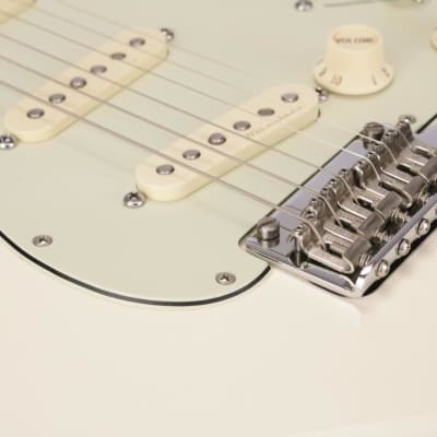 Fender Deluxe Roadhouse Strat Stratocaster Olympic White Wendy & Lisa #37088 image 20