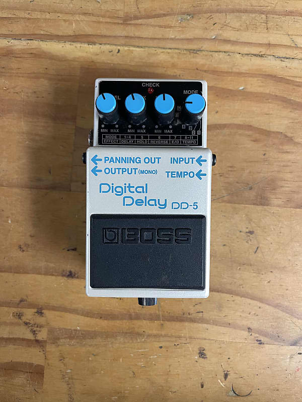 Boss DD-5