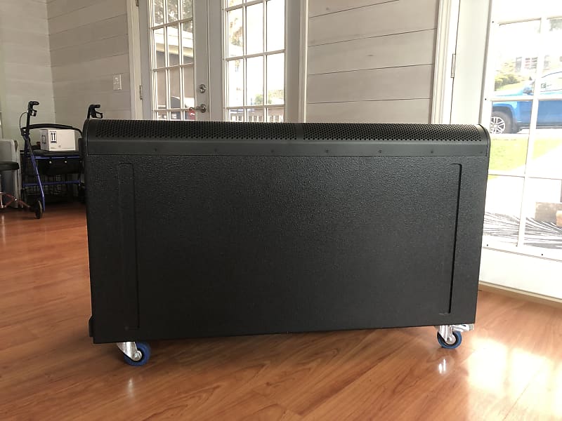 QSC E218sw | Reverb