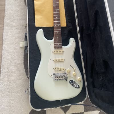 G&L USA Legacy | Reverb Canada