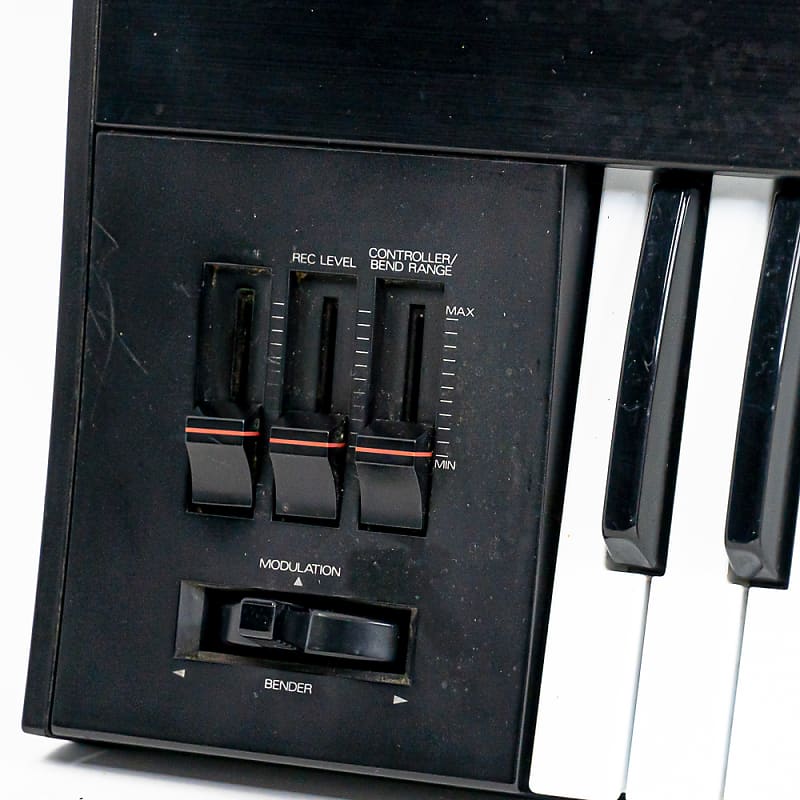 Roland S-50 Digital Sampling Keyboard w/ 7 Loaded Floppy Disks