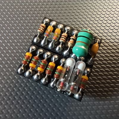 LoCo Pedals Sensei Preamp with 4 Modules image 3